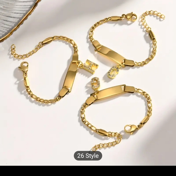 New Kids size initial "B" cz AUTHENTIC GENUINE SOLID 18k stainless steel - Picture 3 of 3